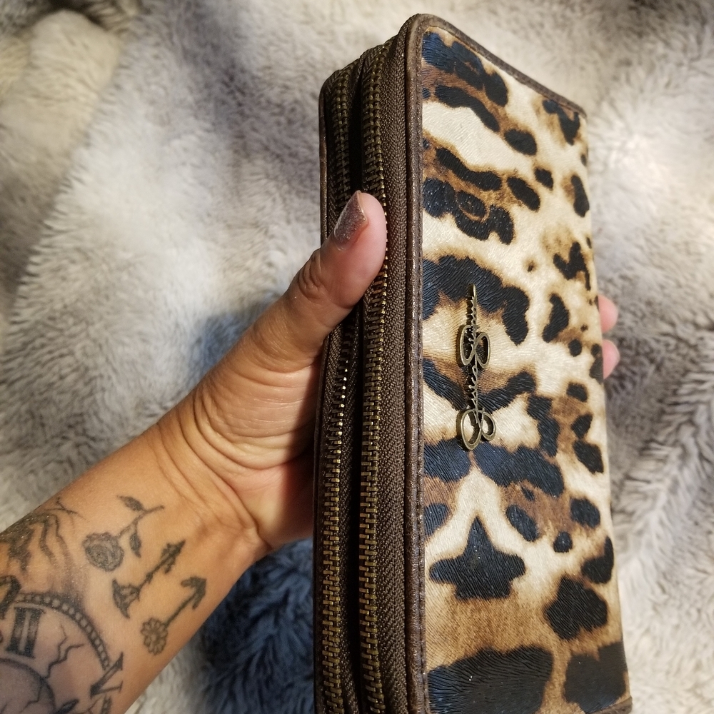Wallet - Picture 4 of 6